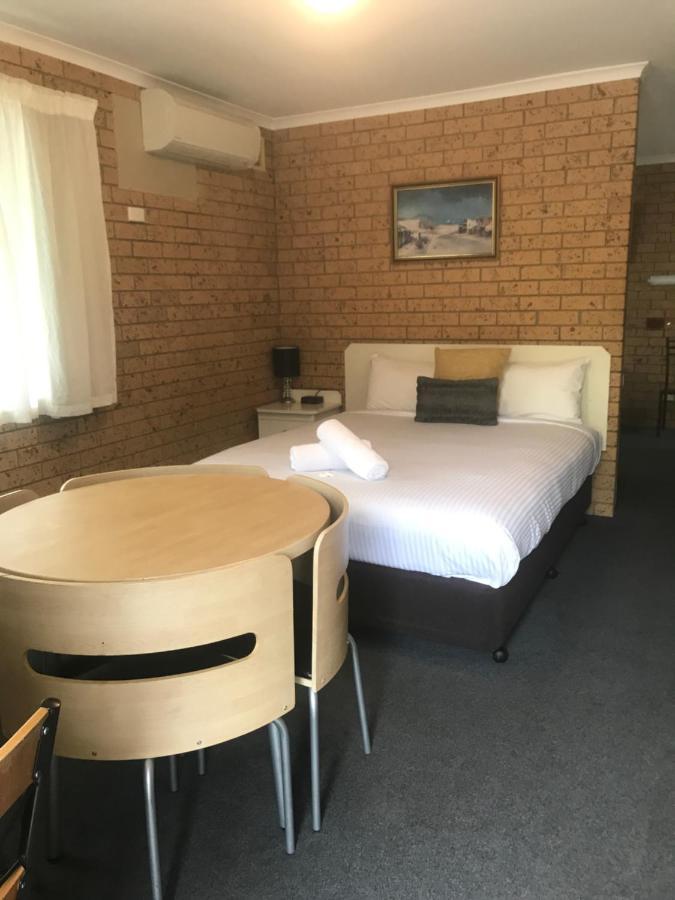 Colac Mid City Motor Inn Eksteriør billede