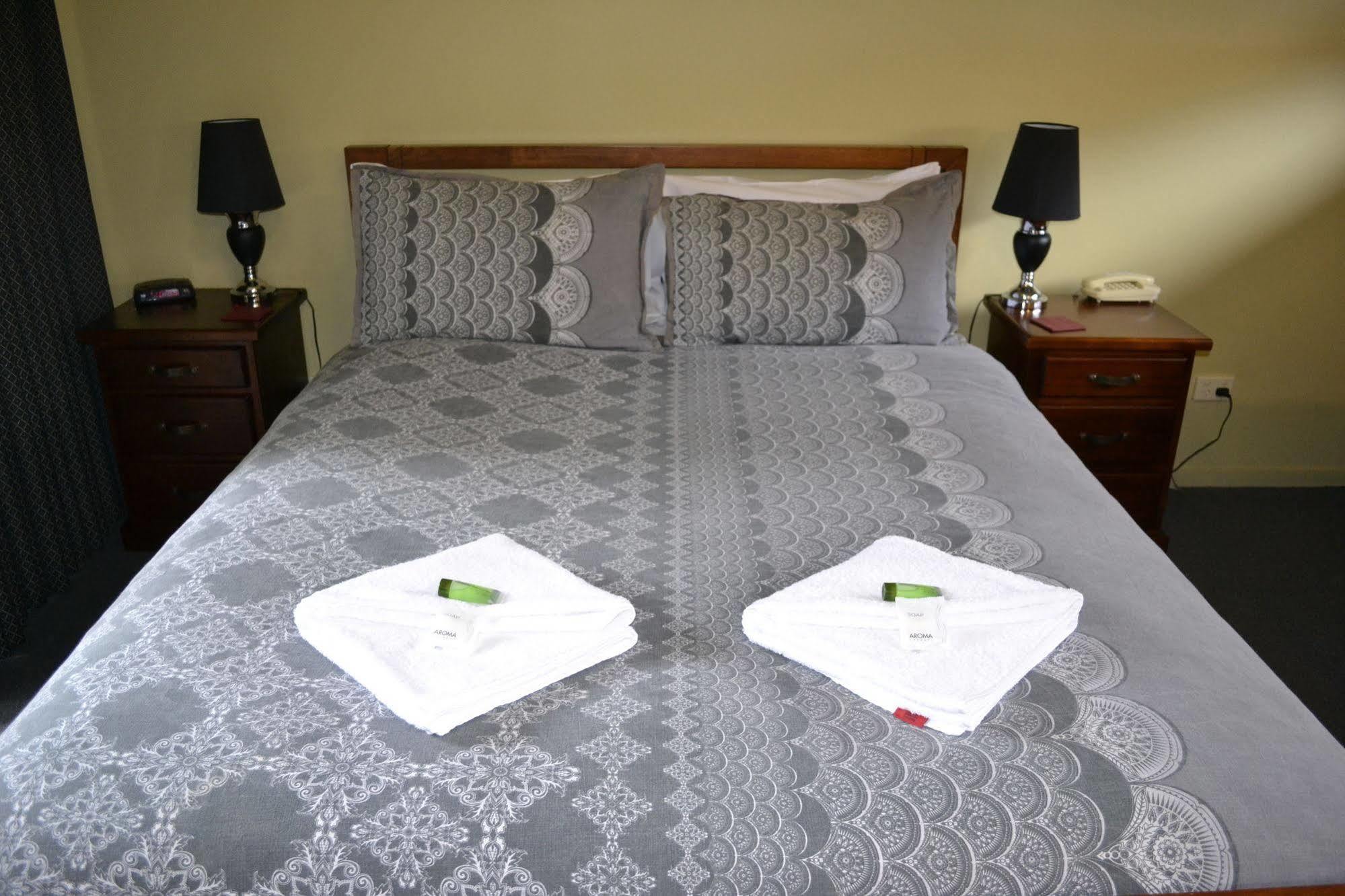 Colac Mid City Motor Inn Eksteriør billede