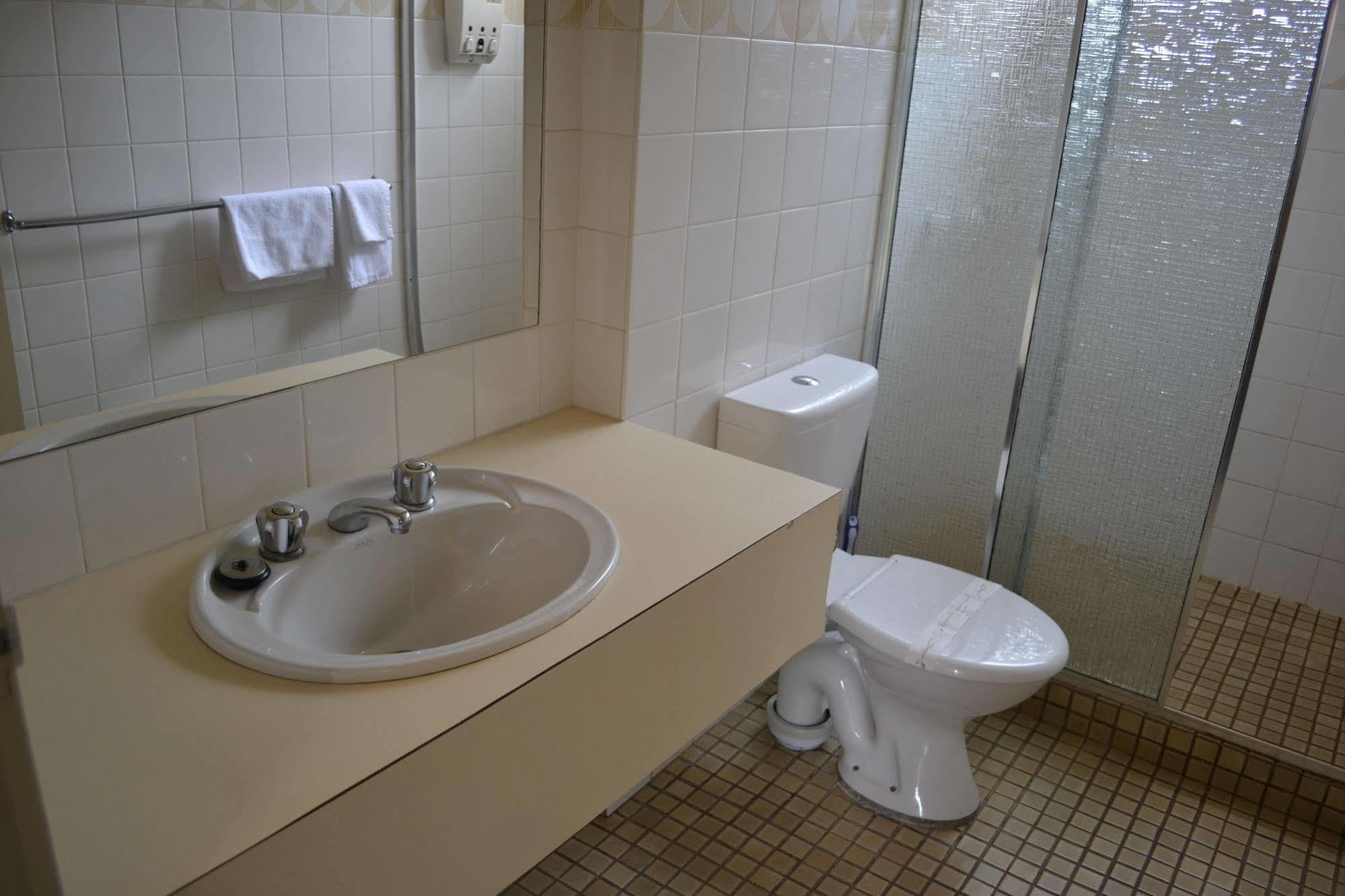 Colac Mid City Motor Inn Eksteriør billede