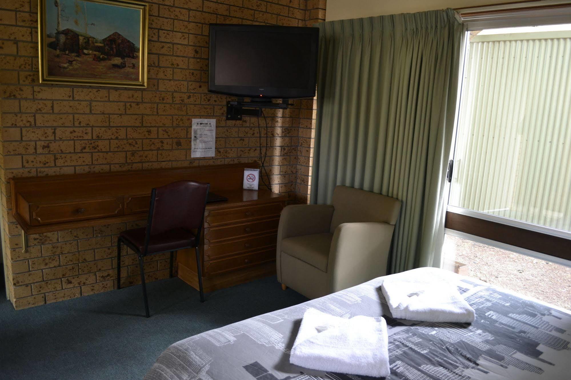 Colac Mid City Motor Inn Eksteriør billede