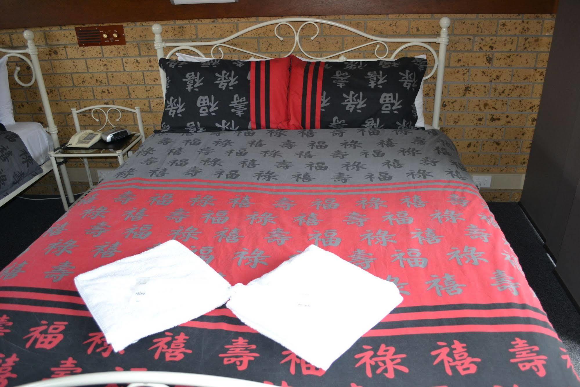 Colac Mid City Motor Inn Eksteriør billede