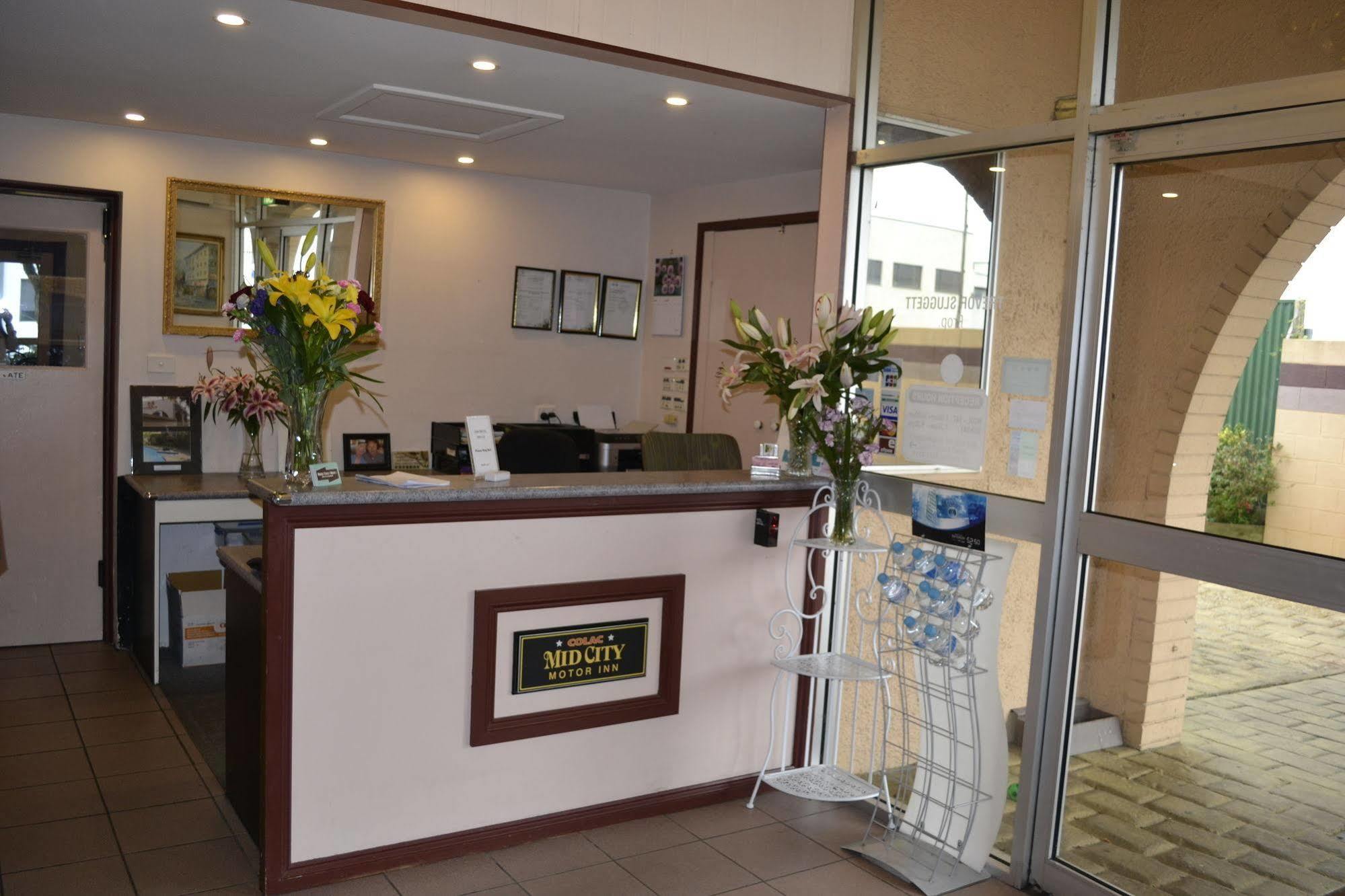 Colac Mid City Motor Inn Eksteriør billede