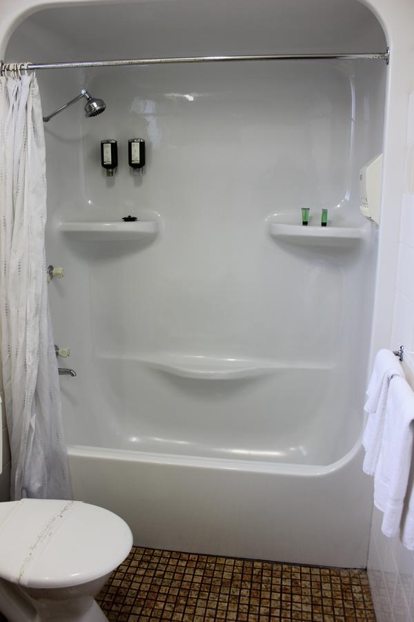 Colac Mid City Motor Inn Eksteriør billede